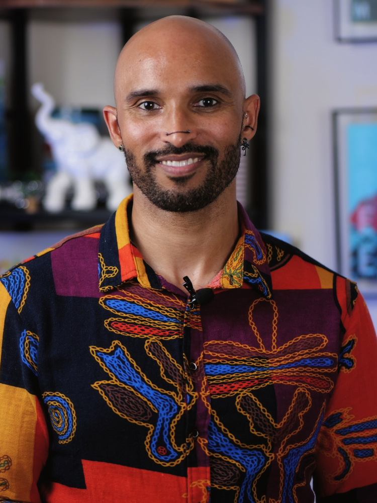 Profile photo for Dr. Jei Pearcey